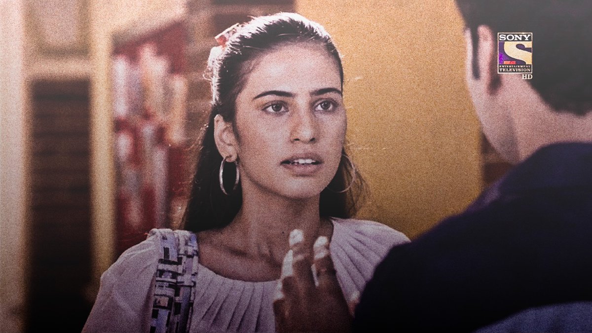 qaagazkikashti's tweet photo. Preeti reaction was literally like "uff chalo bhai hogaya shuru iska" ๐ญ๐คฃ๐ญ๐คฃ
#YehUnDinonKiBaatHai #preedit https://t.co/6ZgrVHKp7x