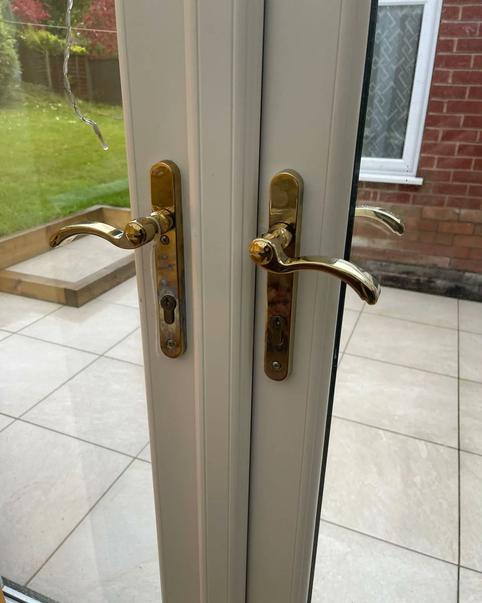 StockLock tweet media