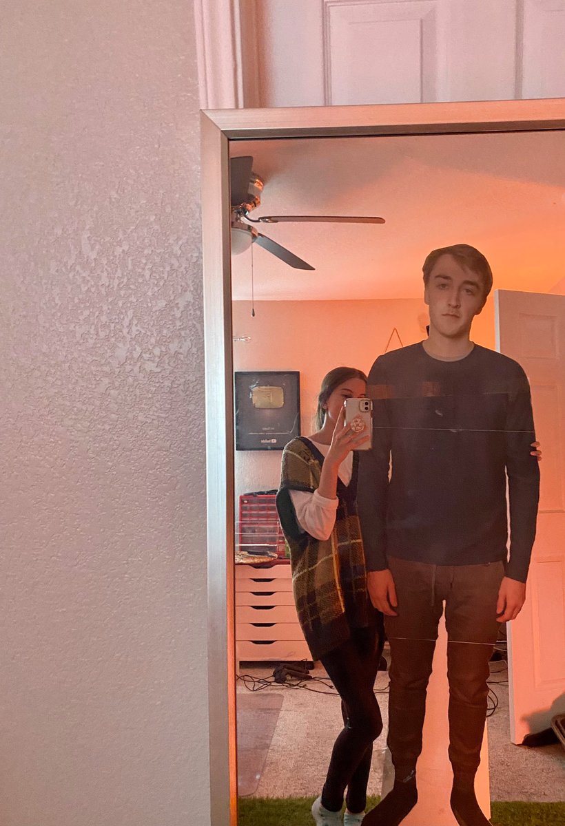 LEAH 🎃 on Twitter "love my boyfriend so much i got a cardboard cut out