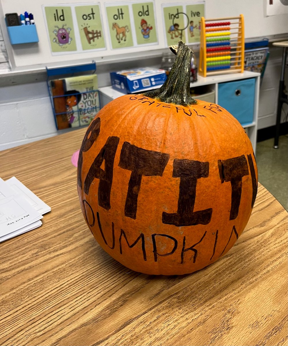 This week's #ThankfulThursday, a weekly Shongum tradition, honors our amazing Paras here to support us all! Thankful Thursday has trickled into so many elements of our day from thank you notes to a gratitude pumpkin from <a href="/CarrieSpeicher7/">Carrie Speicher</a> and her class! #RandolphSchools <a href="/mjscott23/">michael scott</a>
