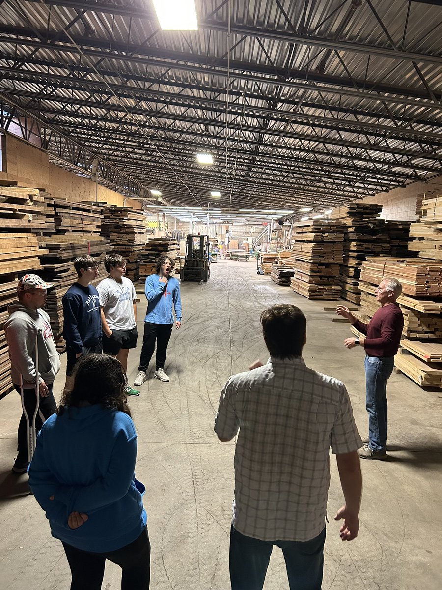 LRTC4ME's tweet photo. Our Mechanical &amp; Manufacturing Engineering students had a chance to crooner education with the real world. They stopped by the Thos. Moser workshop in Auburn and got a behind the scene look at the machines and the people that help create those beautiful pieces! https://t.co/pdZ9deA55r