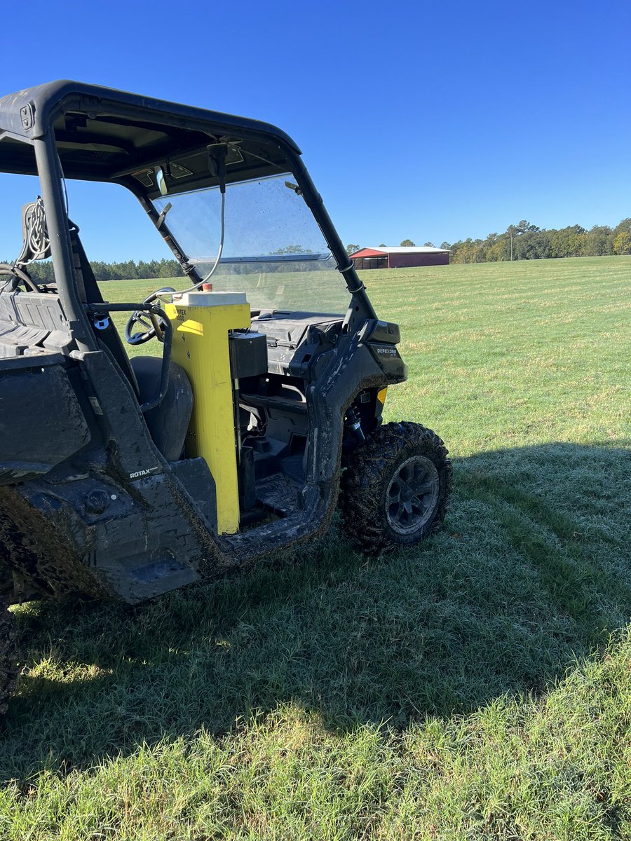 Little brisk pulling soil samples in south GA this morning. #precisionag