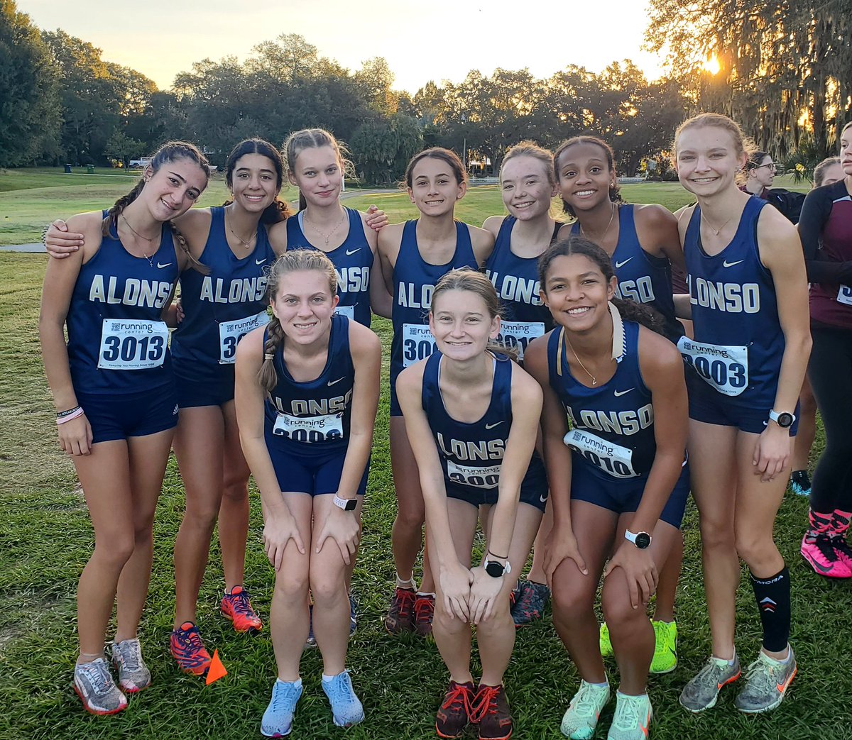 RavensXCTnF's tweet photo. It was a brilliant District effort. With 8 PRs, the girls finished fifth overall and advanced to the 4A Regionals in North Port next Saturday. Ryan Winslow and Preston Cooper, who both also PR'ed, earned Regionals qualifying spots as individuals.#PlanetRaven https://t.co/DYI2lloZNB