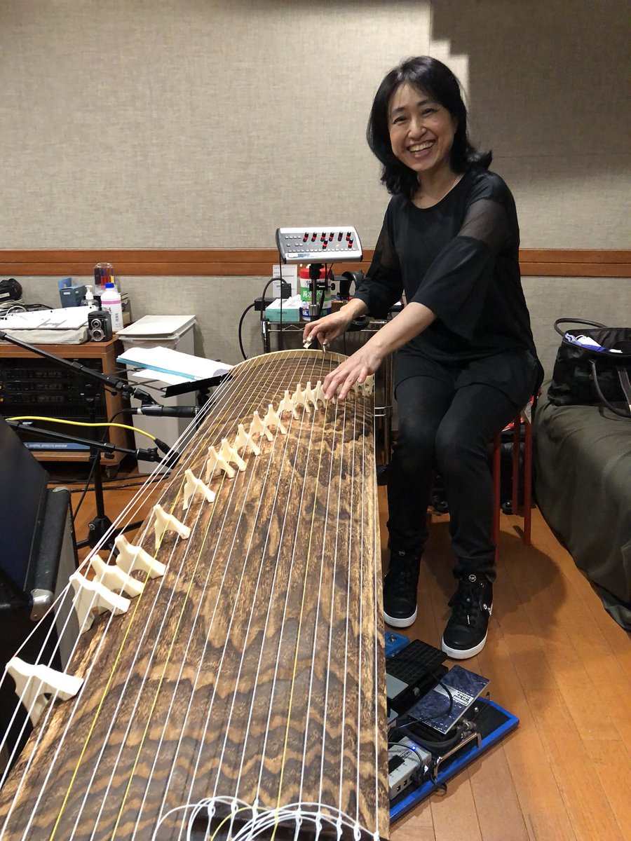 michiyoyagi's tweet photo. 秘密レコーディング終了！
楽しかったです。
#マジコン  #hyperkoto ＃koto #箏　#箏曲 https://t.co/mEN0dFJAVP