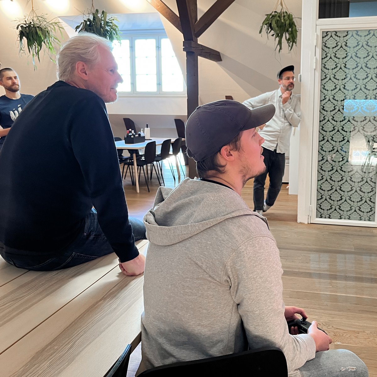 Congrats to <a href="/UbisoftMilan/">Ubisoft Milan</a> and <a href="/UbisoftParis/">Ubisoft Paris Studio</a> from your friends in the north!

The release of #MarioRabbidsSparksofHope is a great excuse for us to order some cupcakes and take a break to play this absolute gem of a game. The reviews are in, it’s a 10/10 from us ✨