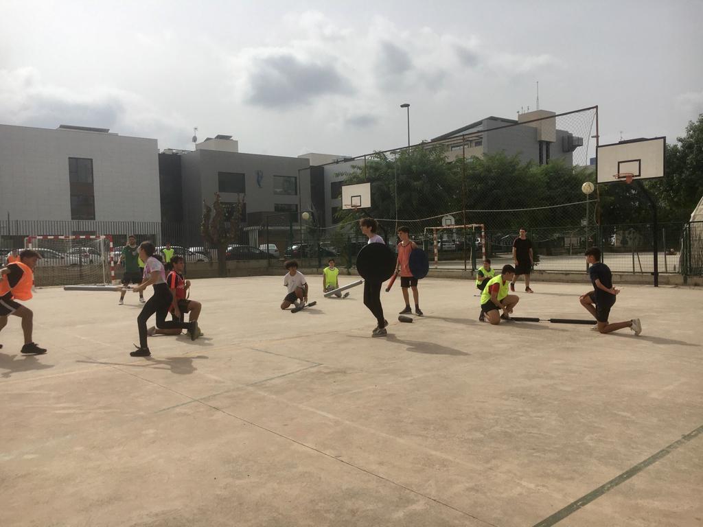 Hoy hemos dado a conocer el jugger en el IES Ramón y Cajal de Murcia.
¡Seguimos!
