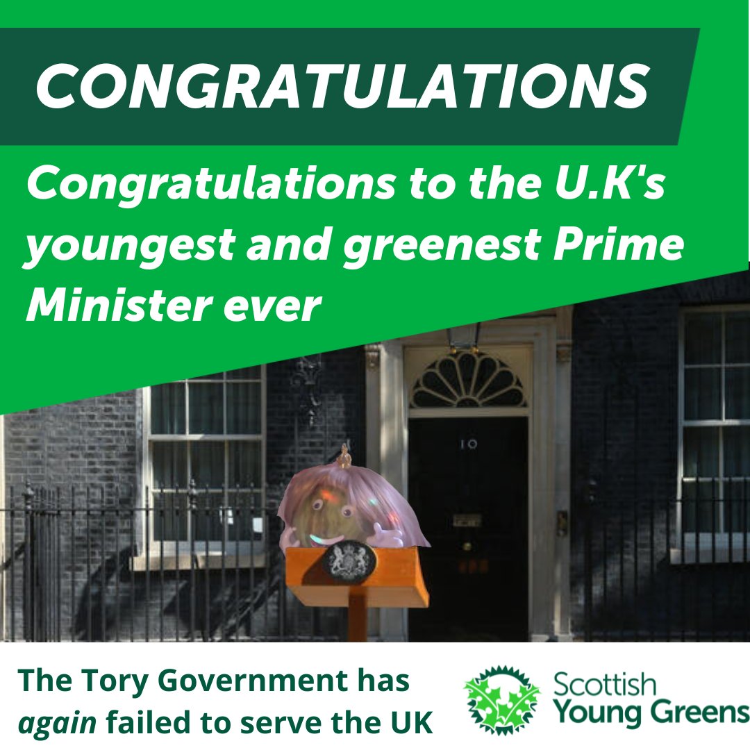 Congratulations to the youngest-ever #PrimeMinister of the U.K! Who has won the #LizVsLettuce 🥬(1/3)