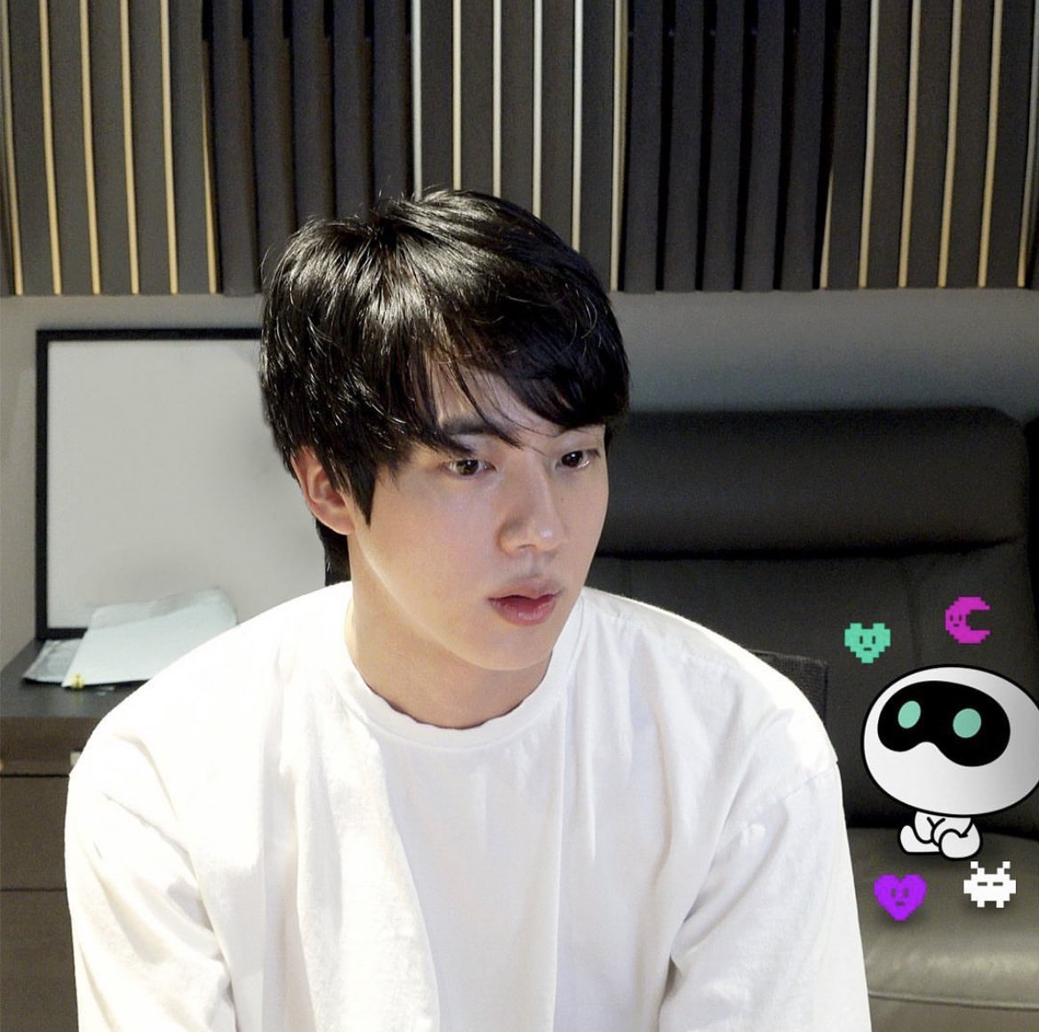 koohopes's tweet photo. seokjin the only one keeping me going i love him dearly and love being on this journey w him :( its all so exciting https://t.co/FiT785ZPe9