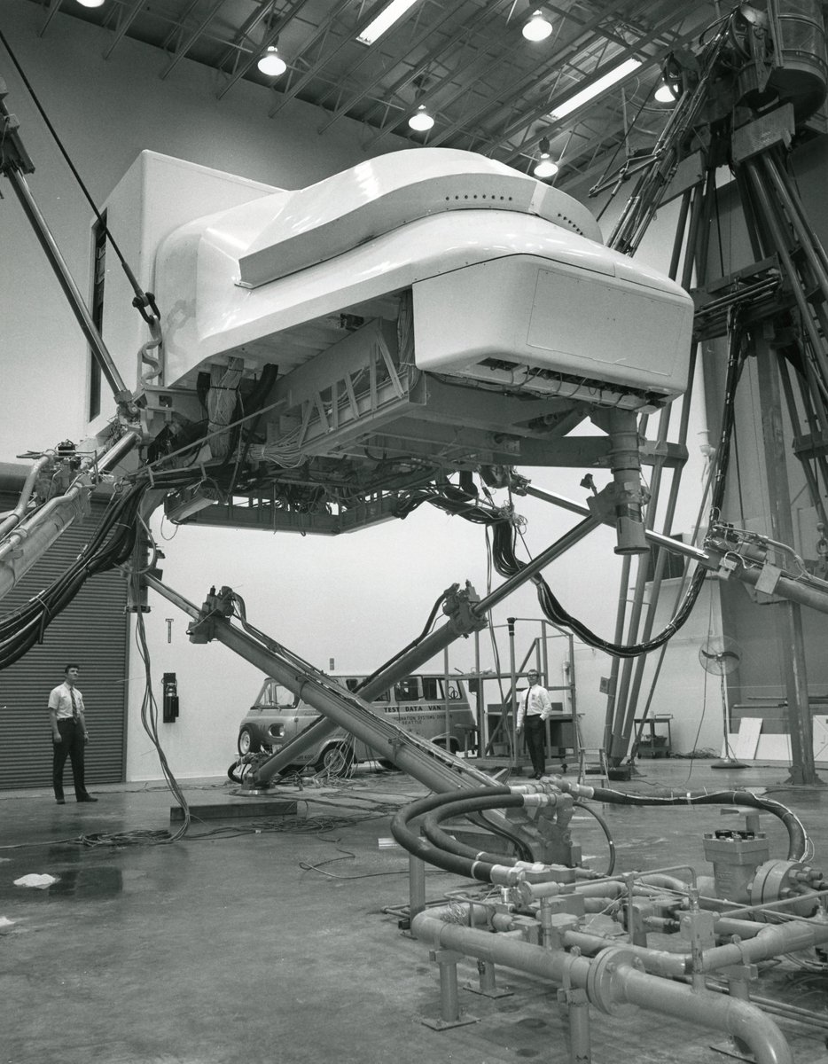 #TBT As production for the iconic 747 comes to a close, we're looking back on its legacy of safety firsts - like the first full-motion simulator pictured below. More: boeing.com/resources/boei…
