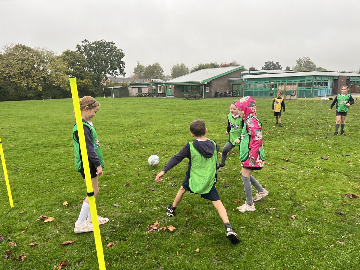 Mrs Johnson tweet media