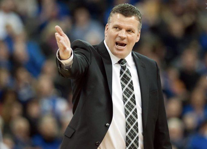 Creighton head coach Greg McDermott talks evolution of the transfer portal and leaning on experience this season. “If it ever gets to the point where I’m forced to build a new team each year, that’s when I’ll probably go play golf for a living.” Story: 247sports.com/college/basket…