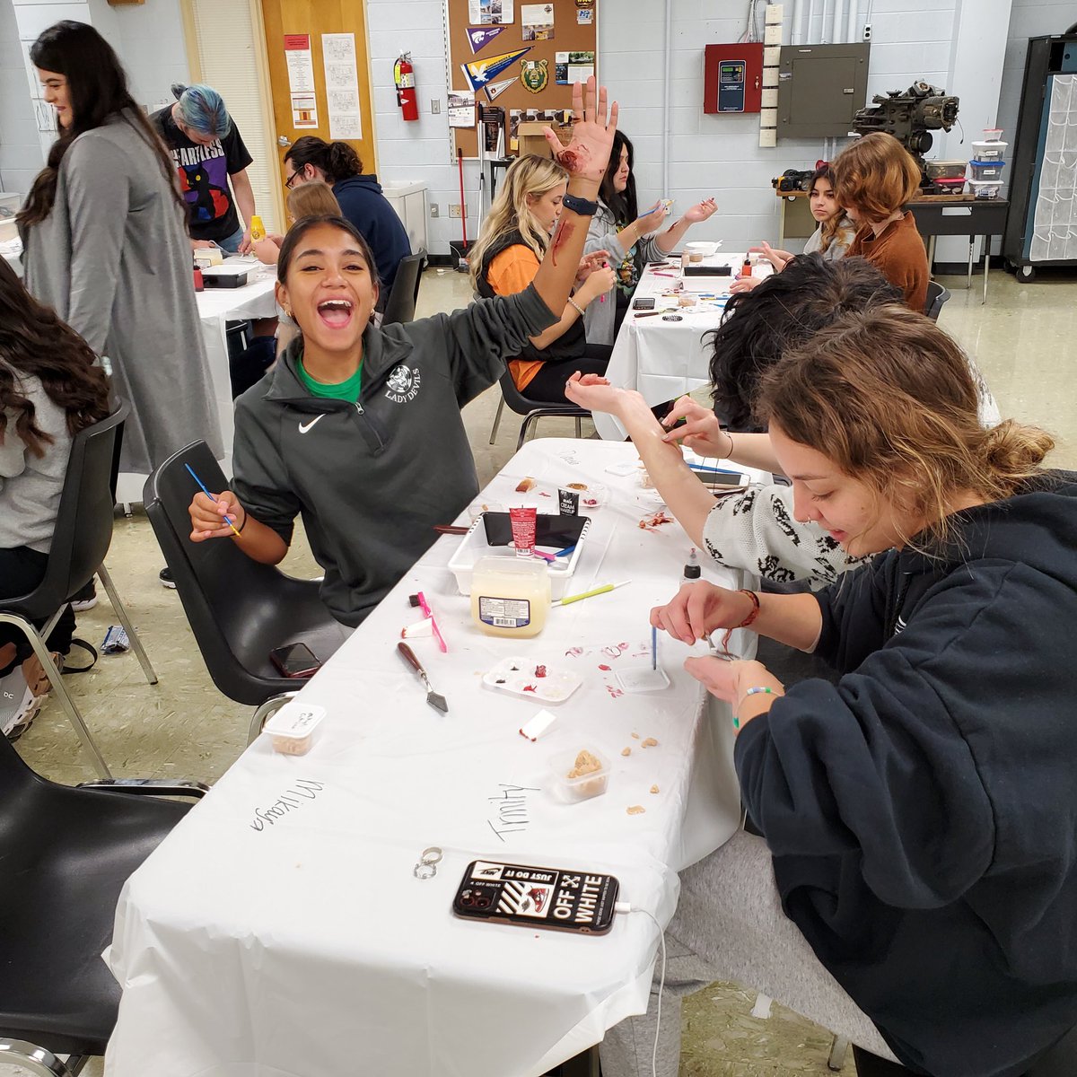 Beginning Cosmetology Students DOIN BIG Special Effects Makeup 💄 👻❤️🎭 <a href="/GreeneCoSch/">Greene Co TN Schools</a> <a href="/GreenevilleCity/">GCS</a> <a href="/GreeneTechCtr/">GTC - Greene Technology Center</a>