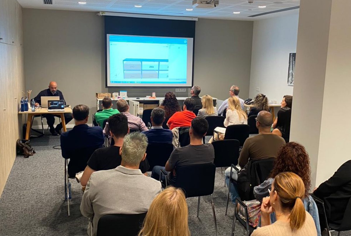 Control_Group_'s tweet photo. 👌#MobilityLive de la mano de @SageSpain ha realizado un #Workshop, con una sesión práctica de las diferentes funciones que se realizan en un almacén de una Pyme y las soluciones que ofrece MobilityLive #SGA para mejorar la eficiencia y la transformación digital en los almacenes https://t.co/fhGwJzSga9