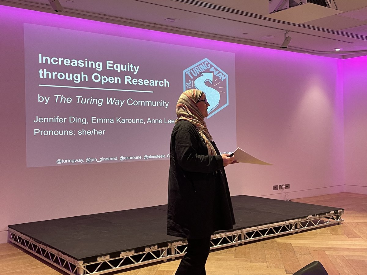 Our community manager @ekaroune spoke at @GenomicsEngland genomic equity conference today as part of her work with @turingway With the wonderful @aleesteele and @jen_gineered