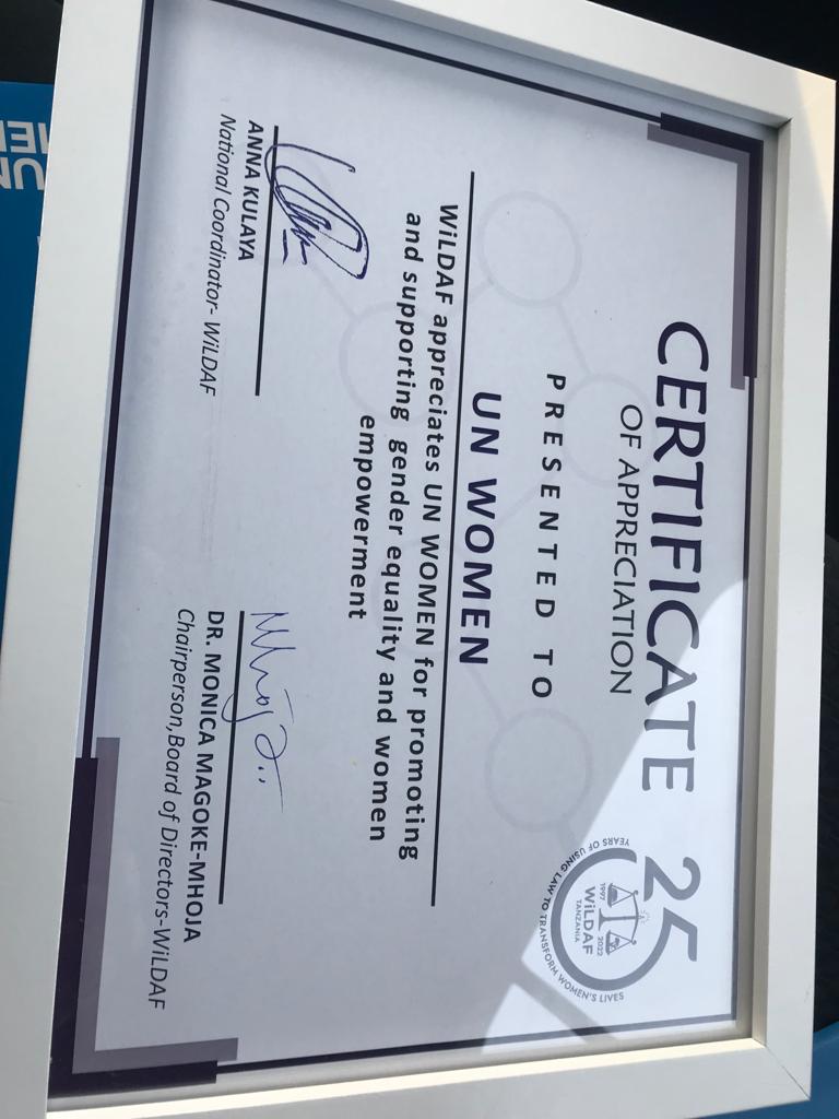 unwomentanzania's tweet photo. Thank you @WiLDAFTz for the certificate of appreciation!
We look forward to continuing our partnership to advance women's rights and gender equality for many years to come.
#Miaka25YaWiLDAf
#25YearsOfWildaf
#WiLDAF25 https://t.co/VU80Hb41Tx