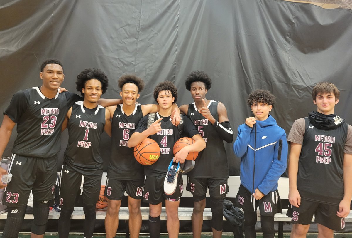 MetroPrepSports's tweet photo. The championship game needed an extra frame, a game clinching corner 3 by Solomon BH, and two clutch free throws by Amari N in order to complete the sweep and win the championship 56 - 51.
Well done, fellas!
#champs #metropredators #metroathletics https://t.co/b8gh44prgs