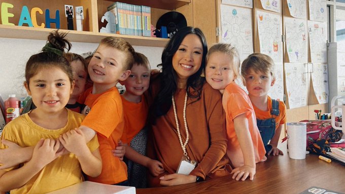 katyisd's tweet image. Katy ISD students and staff showed up and showed OUT in honor of Unity Day! Thank you for wearing your orange to send a visible message that no child should ever experience bullying.🧡 
For more photos, visit: flic.kr/s/aHBqjAbSXF
#UNITYEVERYDAY #UnityDay2022 #KatyCommUNITY