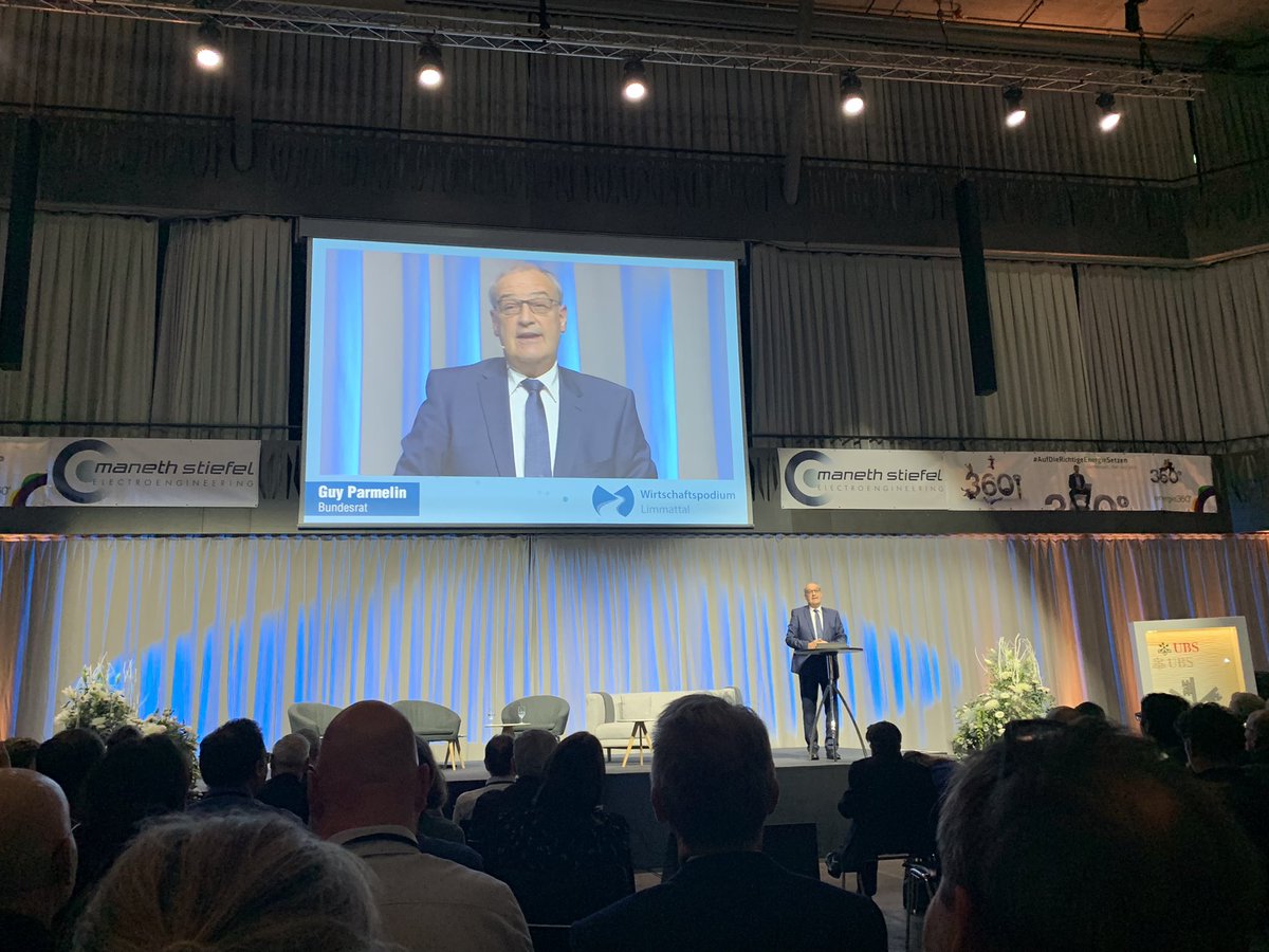 bbecker68's tweet photo. @WipoLimmattal Bundesrat Guy Parmelin begrüsst zum #WIPO2022 https://t.co/6ke6FeyvwK