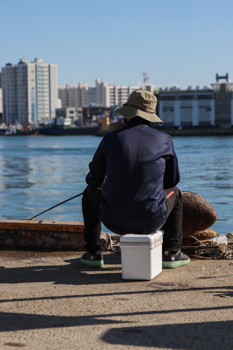 DanSh1elds's tweet photo. Jagalchi outdoor fish market part 1, Busan 🎣🐟🐙🐠🐡🦑

#jagalchi #jagalchimarket #Busan #southkorea #solotravel #sabatical #canon90d https://t.co/XMv0kp1d8C