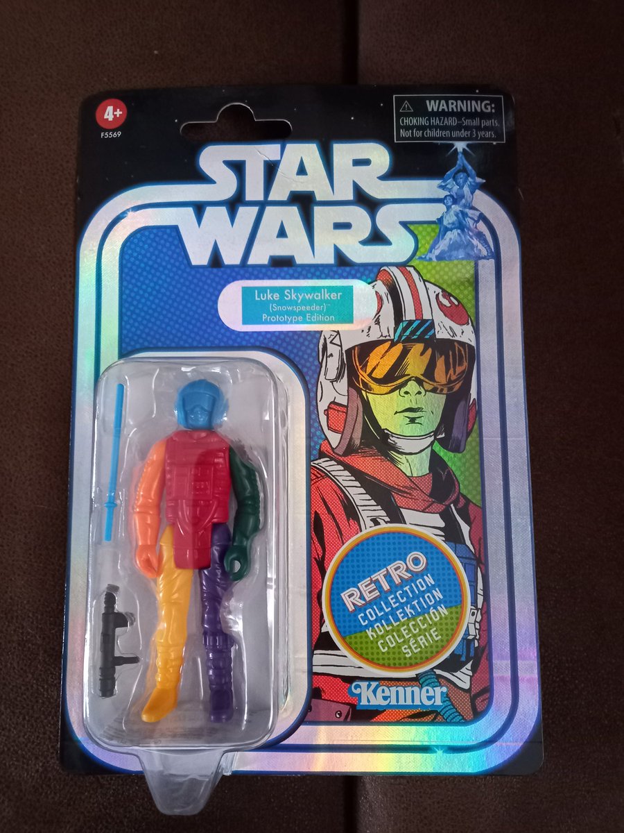 gerardkane71's tweet photo. Luke Skywalker 3.75 #starwarsretro #starwars ππ₯ https://t.co/XiE0wpxVco