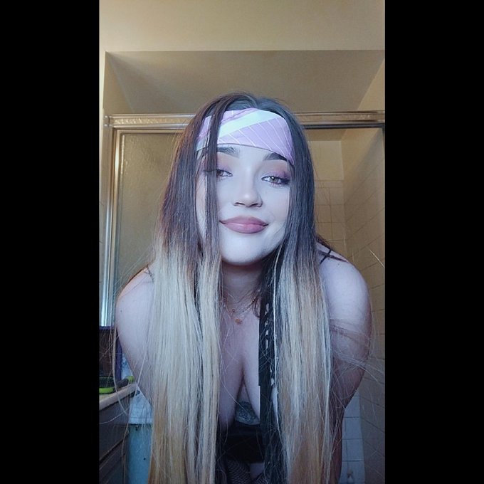 I&rsquo;ll get your heart racing faster than a Haunted House 🤞 https://t.co/N8Y2J5ISUH