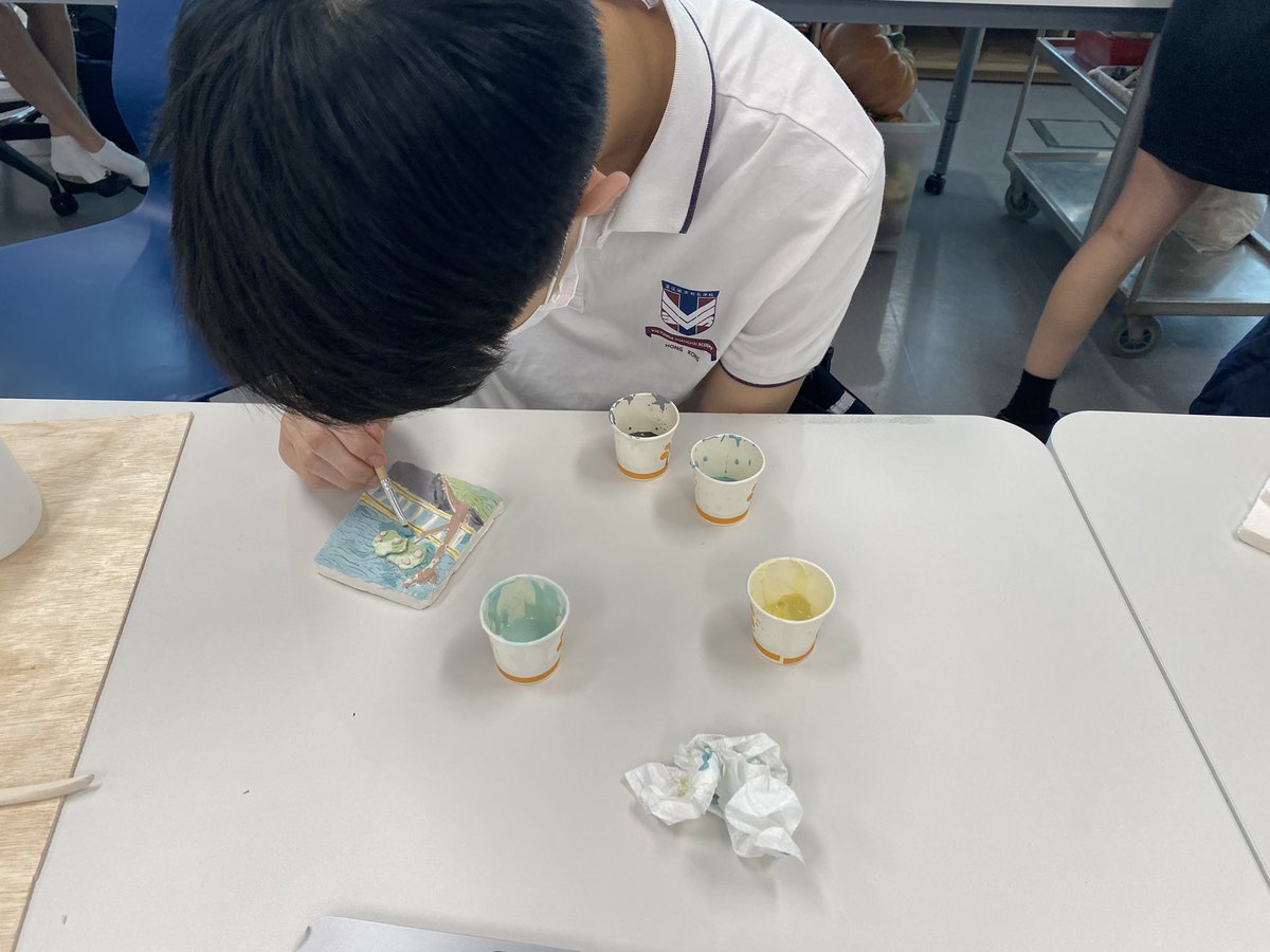 KathChiu's tweet photo. Year 9 are enjoying using clay to represent Hong Kong’s culture. Can’t wait to see the final results! #arteducation #ceramics #HongKong @VSAHKG https://t.co/H5yLvw3G0N