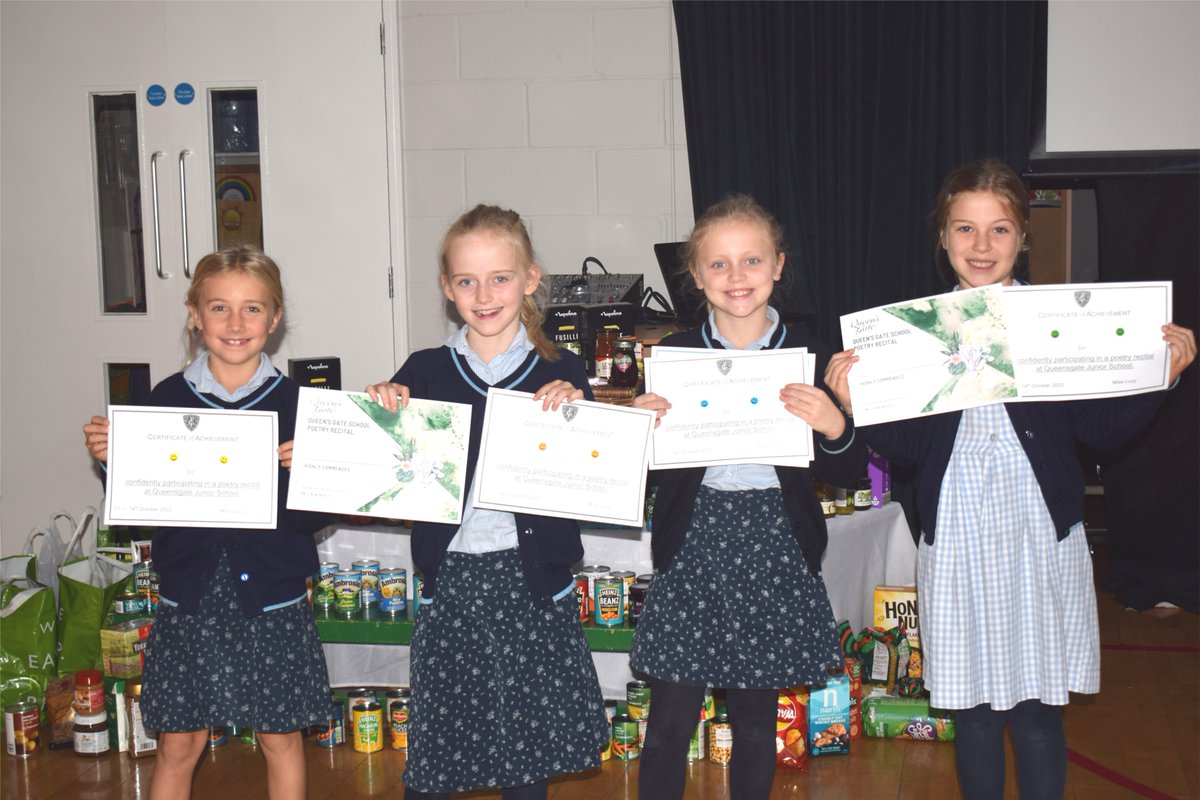 pgpschoollondon's tweet image. Four of our children took part in a #poetry recital at @QueensGateSch. Fantastic to hear so many budding poets and achieve two #commendations. TY Mr Max, who teaches all four girls through LAMDA lessons.
@isaschools @LAMDAdrama @iapsuk @ISC_schools @FamiliesSWLon @School_HouseM