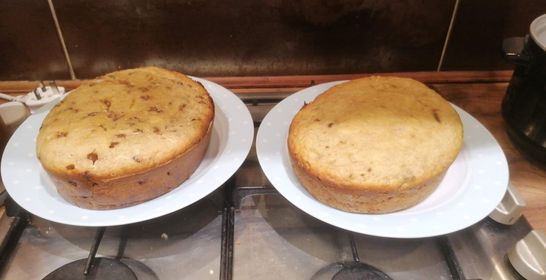 FarmFreshRev's tweet image. Banana bread in the slow cooker I hear you cry??  Waaay cheaper than the electric oven.  Thanks to our parent at @CoopClariceClif for sharing this delish-ness!