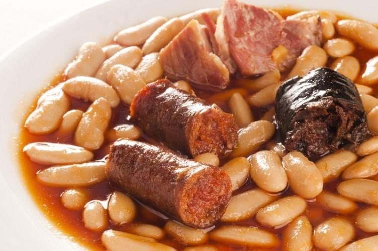 AlbesimGourmet's tweet photo. ¡Por fin llega el tiempo de Cuchara!🫕🍲🥄
Aprovecha nuestras Fabes y Verdinas a un precio muy especial y con regalos incluidos💃🥳
Te esperamos en C/Marcenado 1
#fabes #verdinas #compango #comerciodebarrio #comerciodecalidad #comerciotradicional #albesim #albesimgourmet https://t.co/evv7KOGJsg