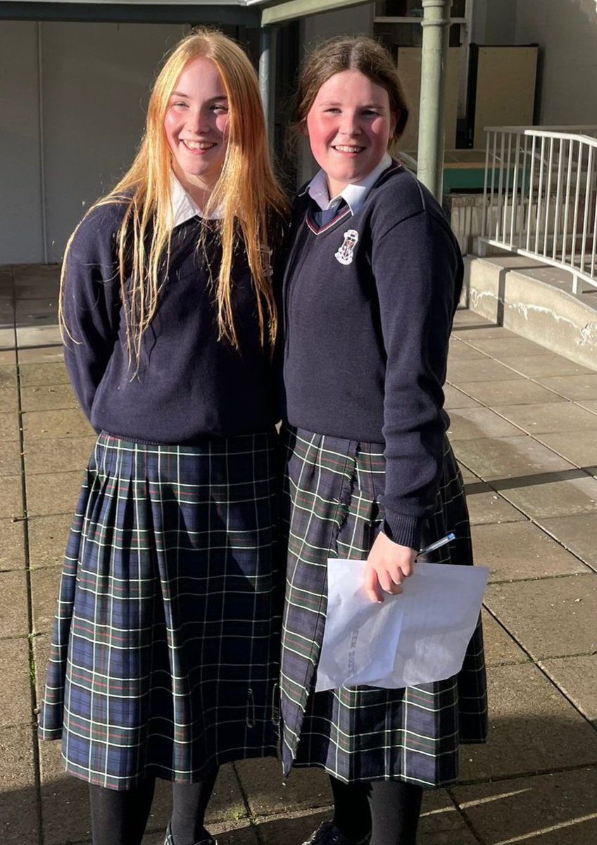 StLouisMonaghan's tweet image. This Thursday our wonderful TYs took part in an &quot;All around the school quiz&quot;, as part of Maths Week. The girls had a lot of fun using their Maths skills to search all around the school for the answers. 😁
#slssmonaghan
#mathsweek2022 
@lecheiletrust1 
@theNSMonaghan