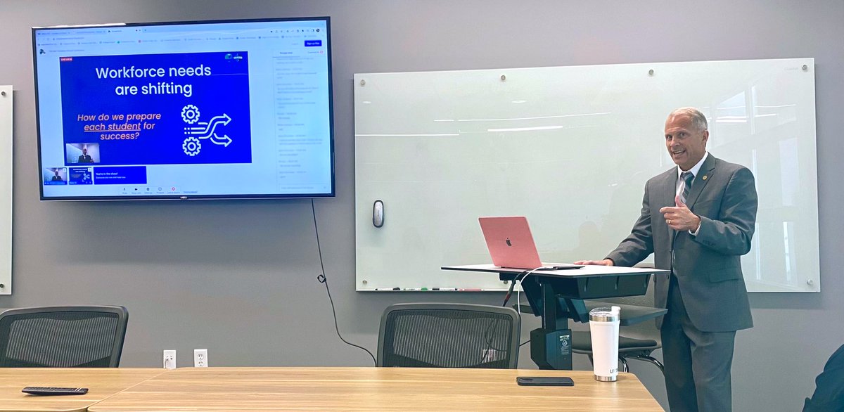 Thank you to our keynote speaker, Dr. John Marschhausen from Dublin City Schools, for your powerful message on how transition services and collaborative school/community relationships play in preparing students for life after graduation! <a href="/actecareertech/">ACTE</a> <a href="/DublinSchools/">Dublin City Schools</a>