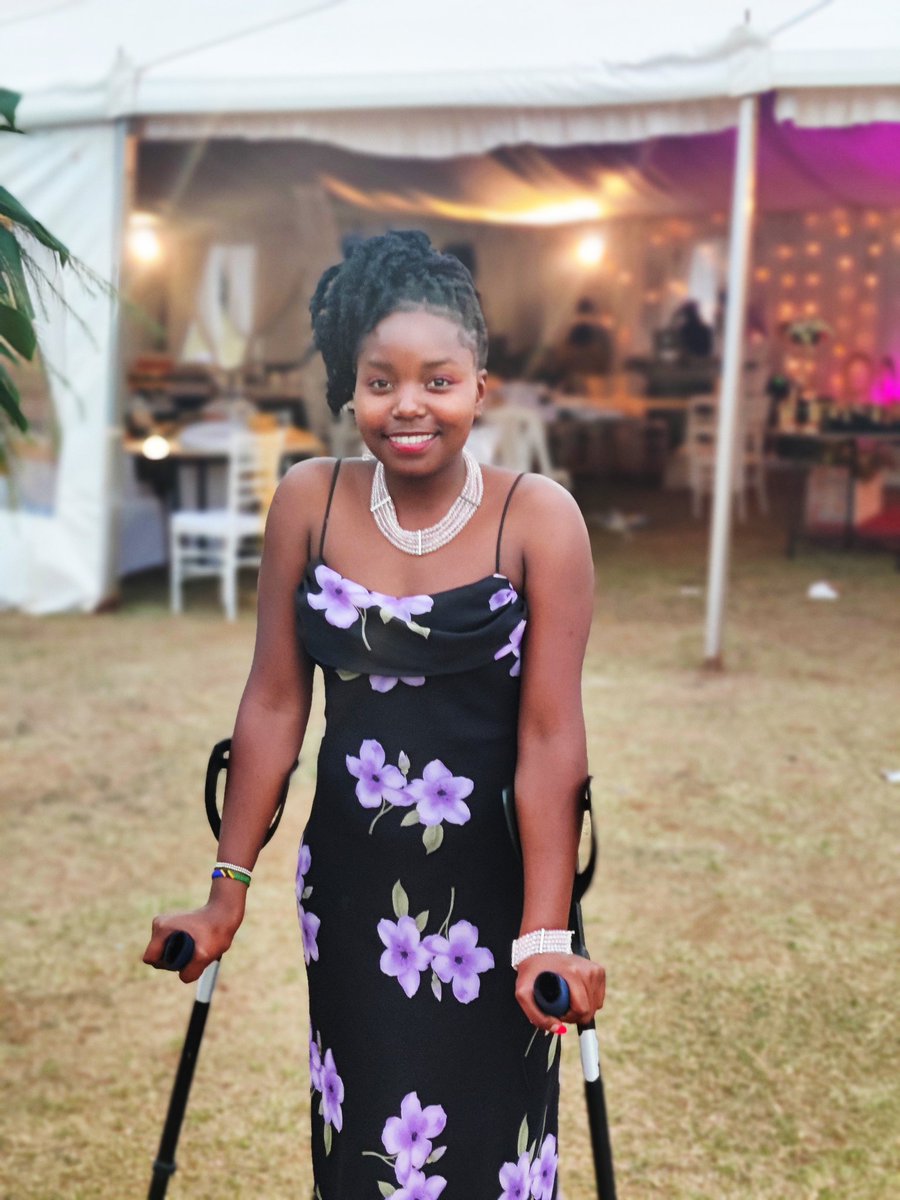 MATIVOTRISH's tweet photo. Today someone asked what happened to me because of the fact that I use crutches.
I replied to her that it was a road accident that happened in 2012. She was shocked and asked "all that long and you haven't healed?" I just smiled and responded "I healed, I healed emotionally 😊" https://t.co/yE8xofeRPI
