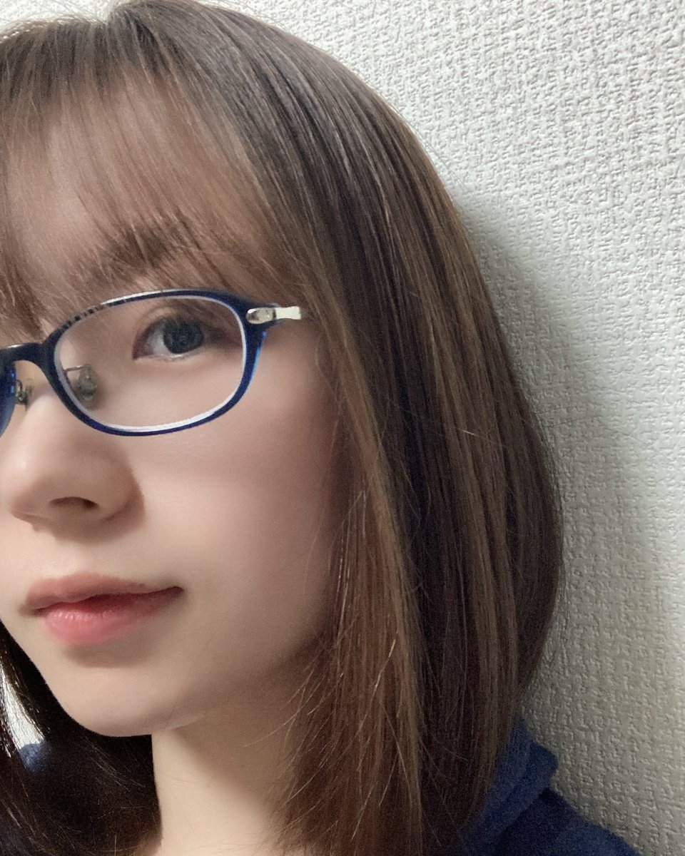 U_na_314's tweet photo. 土日の撮影に向けて、髪の集中ケア開始👩🏻

天気が悪そうなのが心配だけど、よく考えてみたら今まで何度も外撮してるけど、天気が悪かったことってない🤔

晴れ女パワーでいい撮影になりますように🙏🙏

#FUNAZUM
#ファンアズム
#シャンプー　　
#トリートメント
#ヘアマスク
#ヘアオイル
#air
#サロン https://t.co/z4qM2IK02Z