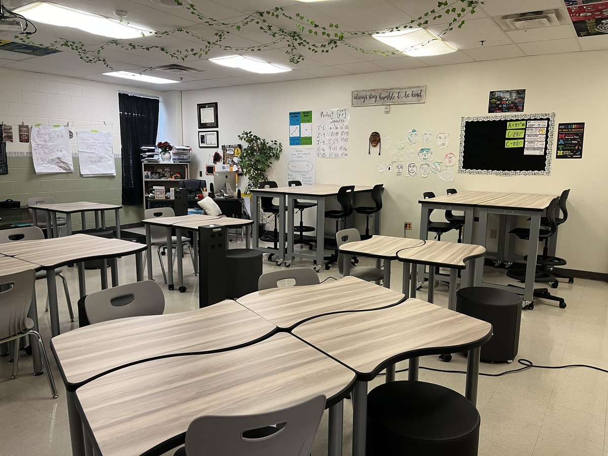 Kathy_Kober_EdD's tweet photo. So excited!!!! New furniture for math classes @JimBarnesMS Blended Learning is ready to take off!! #SeguinMath #WeAreSeguin @seguinisd https://t.co/NUP9tlpZEN