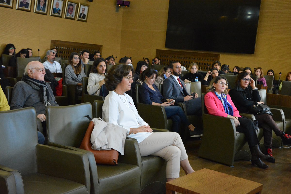 We would like to thank all our professors who presented papers and helped with the organization of the colloquium.