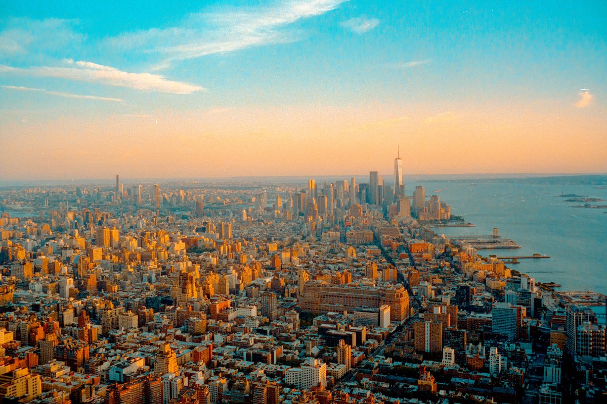 kyler_steele's tweet image. The Leica M6.