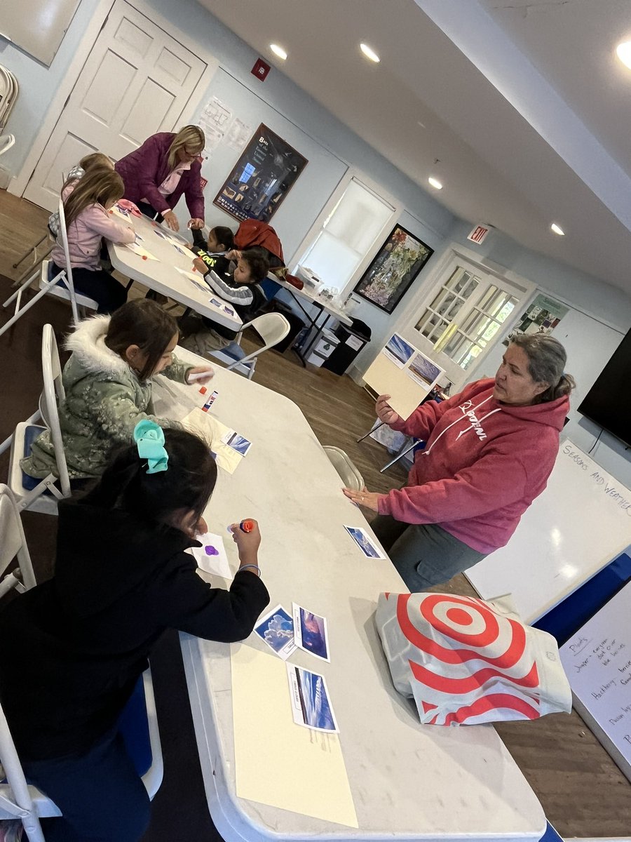🔎 Young <a href="/JHBobcats/">Stratford Academy</a> scientists engaging in their first outdoor field experience <a href="/CTAudubon/">CTAudubon</a> Milford Point. Noticing, wondering,&amp; figuring out why we have seasons &amp; weather. ☁️ ⛅️ ☀️ 🦅 <a href="/Strat_STEM_CTE/">StratfordCT STEM & CTE</a> @StratfordCTSupt <a href="/PrincipalGreist/">Harold Greist</a>