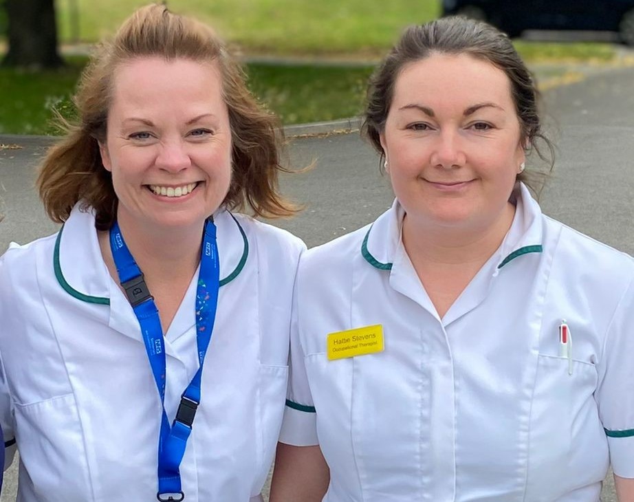 A team of occupational therapists has been introduced across a number of GP practices in Somerset. This specialist support helps prevent patients from becoming unwell and needing additional care in hospital. Read about how the team is making a difference: bit.ly/3EXi09n