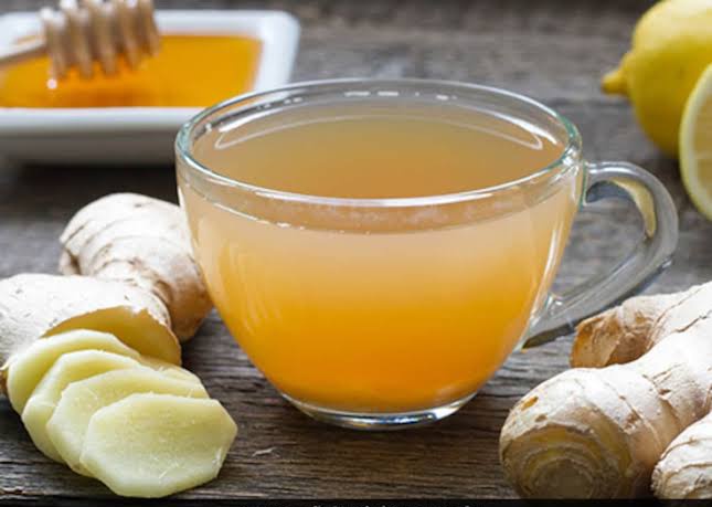#NaijaFarmerTips Do you want a toned fresh spotles skin and to reduce or clear wrinkles? Simple Trick to achieve these Mix Ginger water with your cream or lotion. Rub on your body twice a day. You'll be like a baby's skin. Come back after few months & Say Thank You.