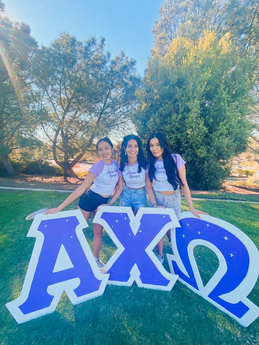 Alpha Chi Omega tweet media