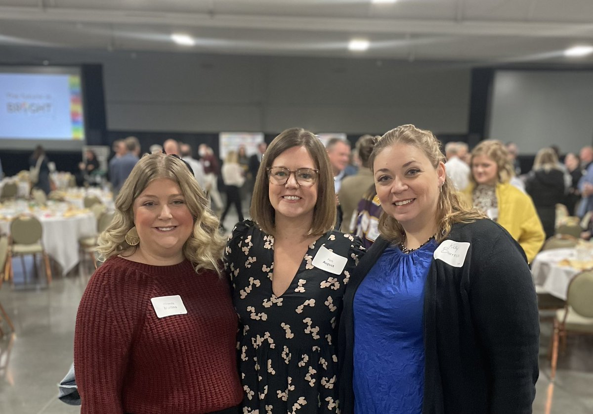 So proud to see these amazing School Psychologists recognized today by <a href="/NKCEdFoundation/">NKC Schools Education Foundation</a> . Congrats again to <a href="/MOSchoolPsych/">MASP</a> School Psych and Intern of the year. 🏆👏🔥 <a href="/NKCSchools/">NKC Schools</a> #schoolpsychology