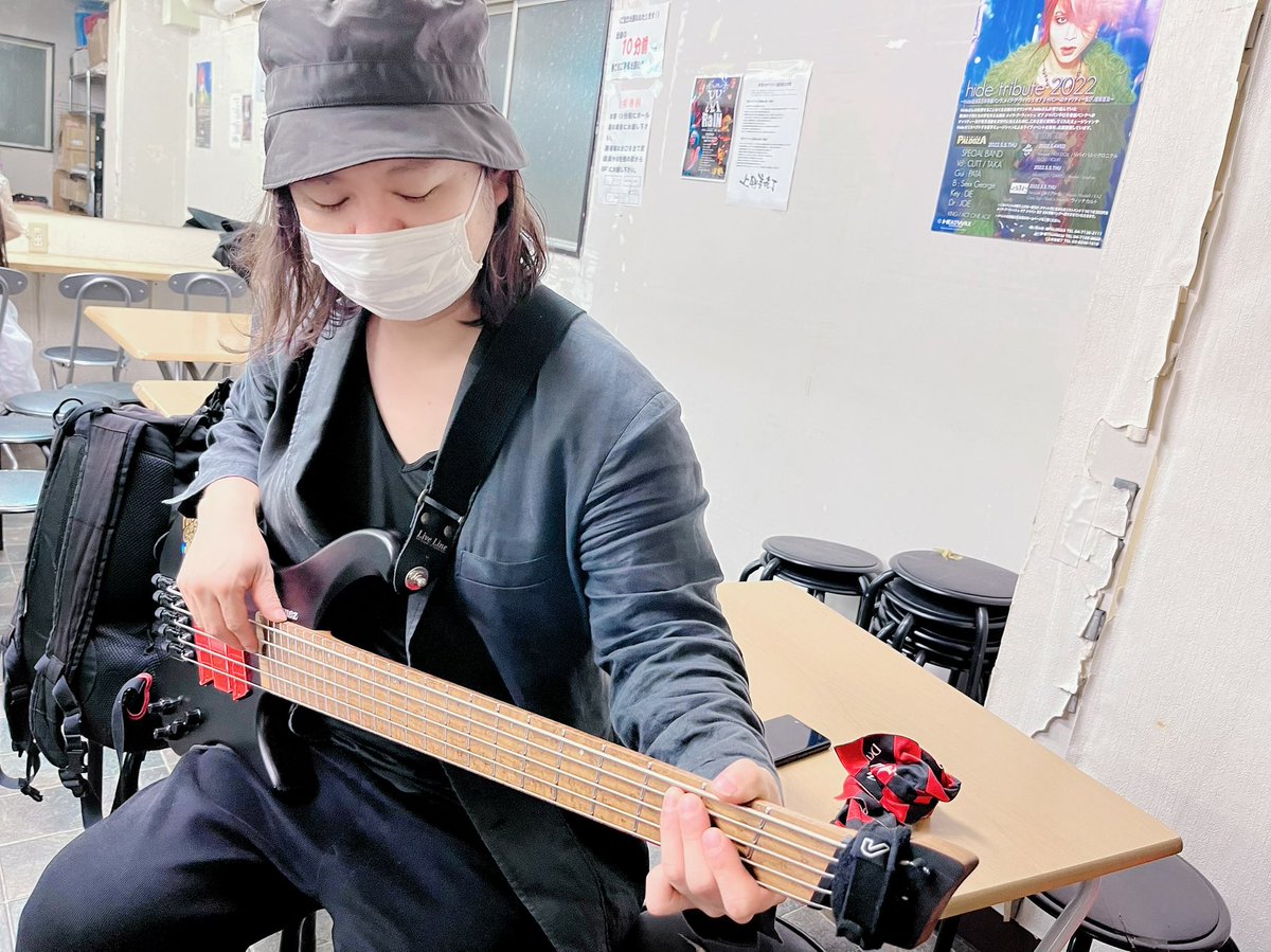 inocho_5st_bass's tweet photo. みんな可愛がってくれてありがとう🎸

#IBANEZ
#EHB1005MS https://t.co/NOA3ipPaqQ