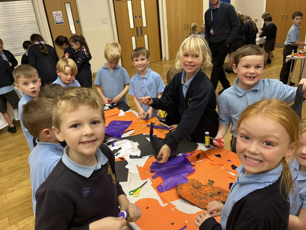 Mrs Johnson tweet media