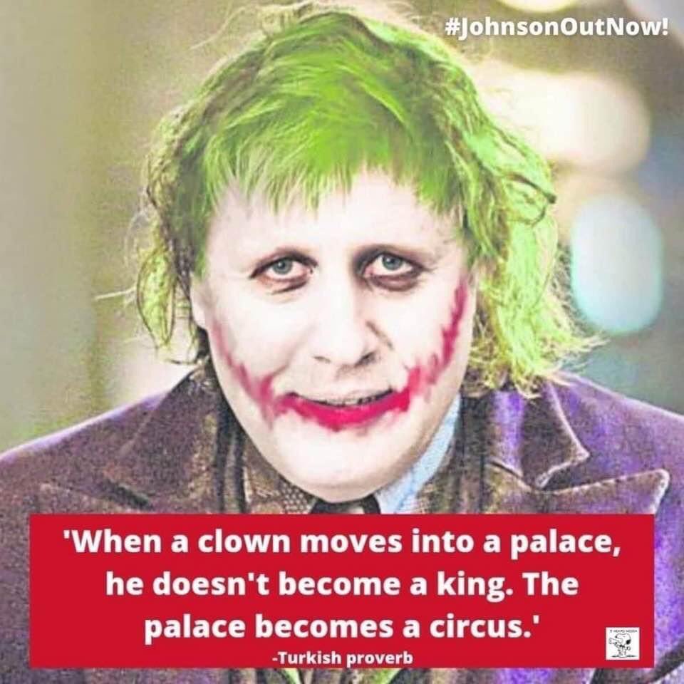 mckerr_lisa's tweet photo. #borisbrokebritain #letthebodiespilehigh #lies #lier everything about this half witt makes me furious why why why would anyone want the twat who stepped down because he catastrophicly fucked up 🤬 #ToryShambles
#GetTheToriesOut #utterdisrespect 🤬👊🏻🤬👊🏻🤬👊🏻🤬 https://t.co/HaJps383c6