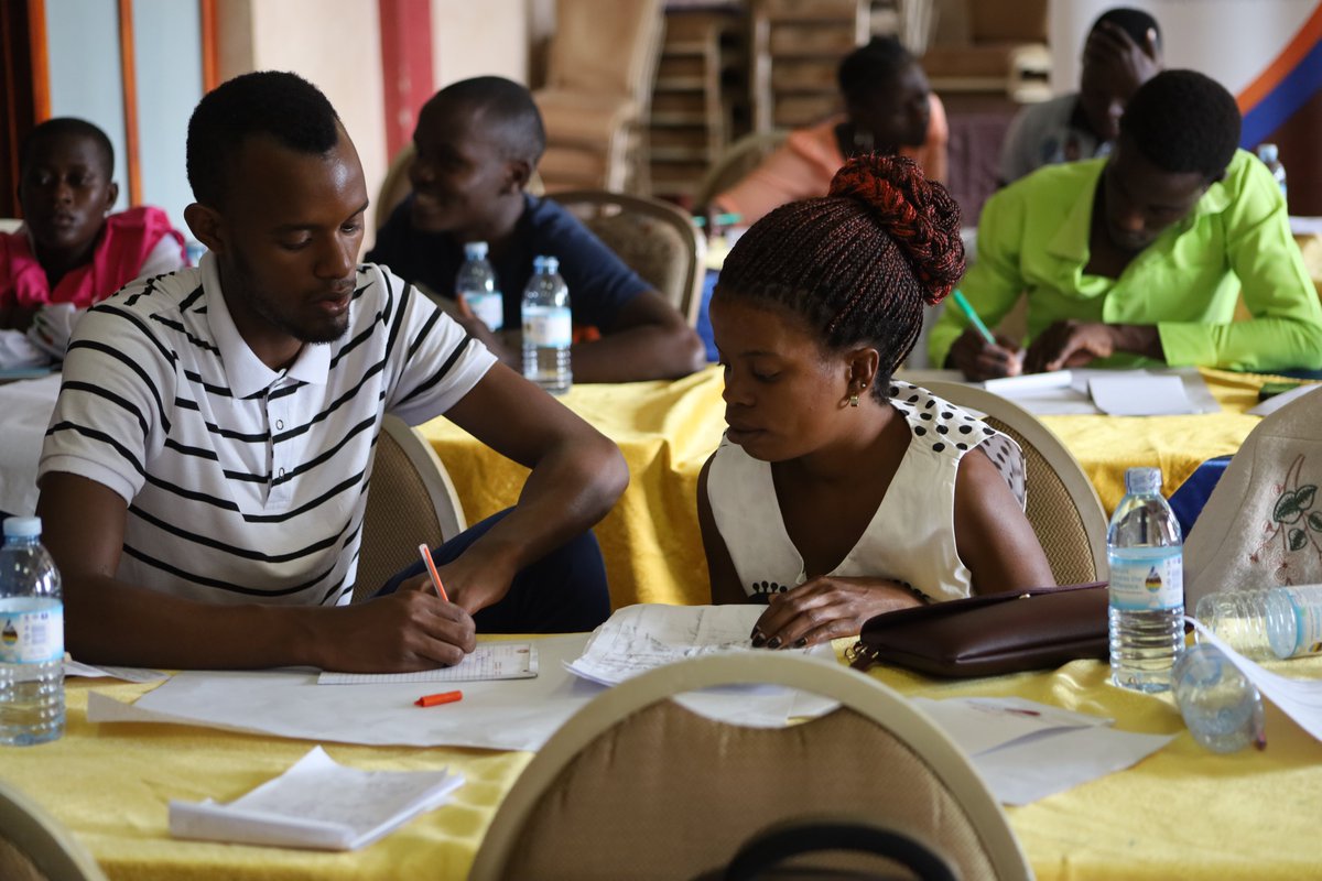 nyhnuganda's tweet photo. Day1: Refresher training of DICAH and CCM youth reps on SMART Health Advocacy. Reps working and presenting their previous District-based Advocacy plans. They shared experiences, achievements, challenges and recommendations. This is under the @pai_org supported #CHANAProject https://t.co/IIuJPwD10N