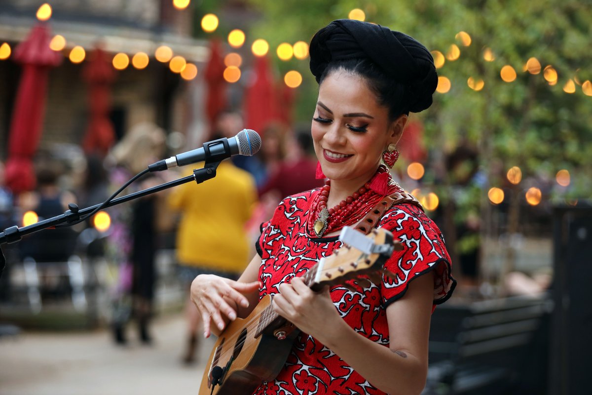 Skip the traffic today and visit the Bullock Museum during our extended hours!

Join us 5-7p to listen to live music from <a href="/azulmusica/">Azul Barrientos</a> and explore the exhibits, including our newest exhibit Hilos de Tradición.

Free with exhibit admission.
Learn more ➤➤ bit.ly/3rF0TRM