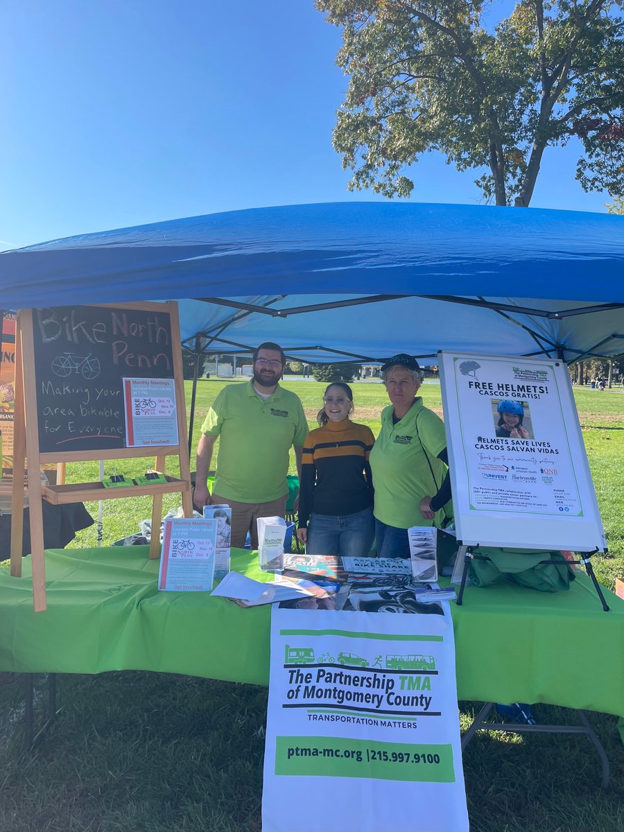PTMA19454's tweet photo. #FallFest in @UpperGwyneddTwp was a success! We even gave away our 400th helmet!ππ π
Thanks to all of our sponsors! VNA Foundation of Greater North Penn, @HarleysvilleB, AmblerSavingsBank, @UnivestCorp, Jefferson Health - Abington, and
@qnbbank #Bikesafety #PartnershipTMA https://t.co/KVm8j9eqRj