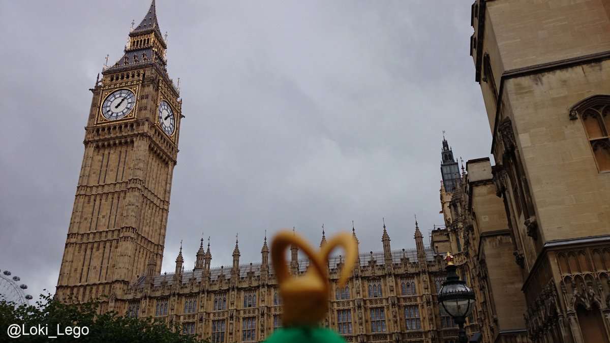 Lego Loki tweet media