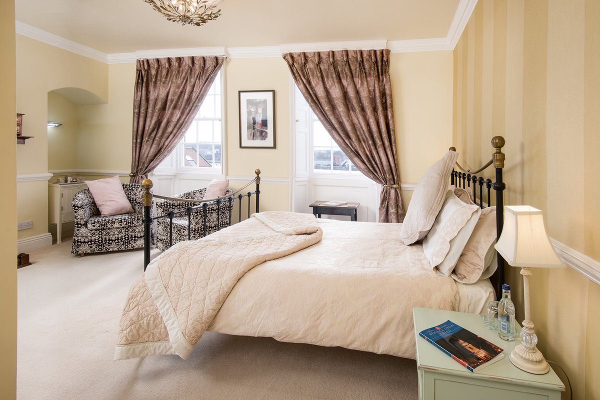 TheBBDirectory's tweet photo. ❤️ "Can’t fault this place at all. The hosts are very friendly. Our room was spotless. The breakfast was amazing. We will be staying here again."
https://t.co/z2NnWQTmn0 
#BandB #GuestReview #FamilyFriendly #Luxurious #Travel #WarmWelcome #BerwickUponTweed #Northumberland https://t.co/6PSgpGg46T