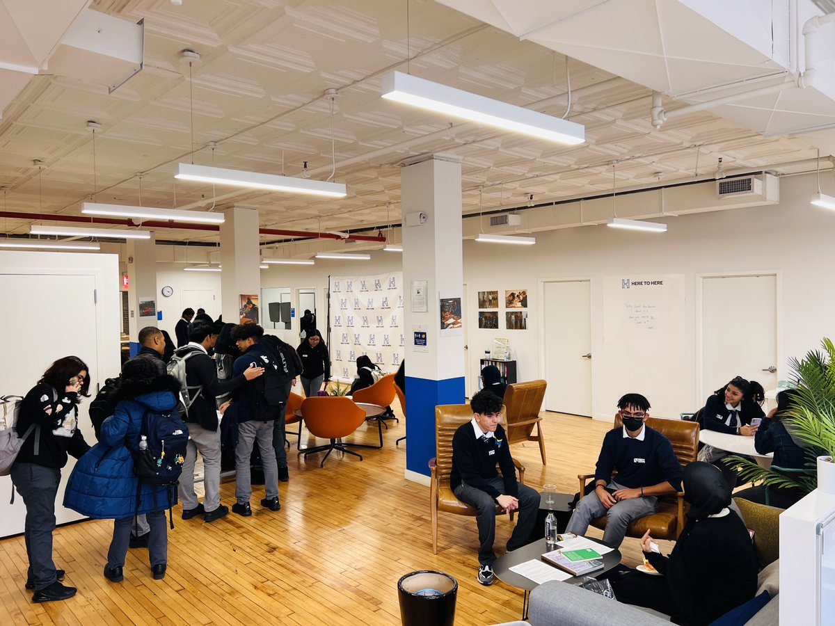 Youth Takeover! We are thrilled to host the Emerging Leaders Program (ELP) at the H2H Hub. Through ELP, Bronx HS students explore careers, develop essential professional skills &amp; gain mentorship. #YouthActivated #Empower